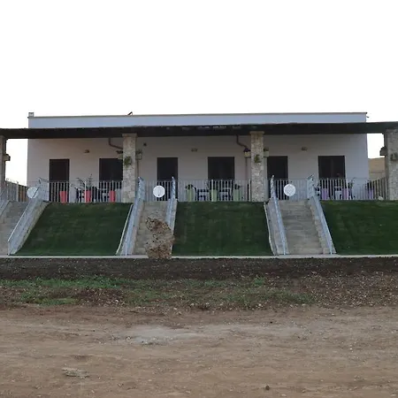 Casa Del Peperoncino בית חווה *